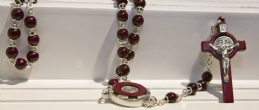 WOODEN ST. BENEDICT ROSARY - RED